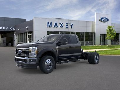 New 2025 Ford F550 4x4 SuperCab Super Duty w/ XLT Value Package