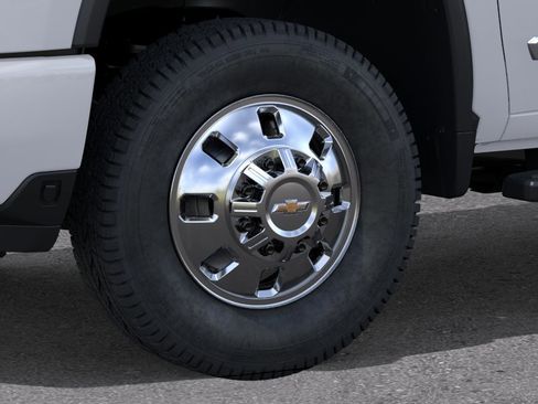 New 2026 Chevrolet Silverado 3500 High Country AWD/4WD image 11