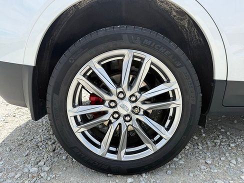 Certified 2023 Cadillac XT5 Sportv w/ LPO, Floor Liner Package AWD/4WD image 16