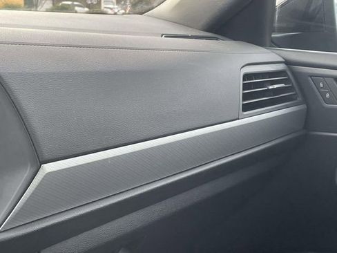 Used 2023 Volkswagen Jetta Sport image 30