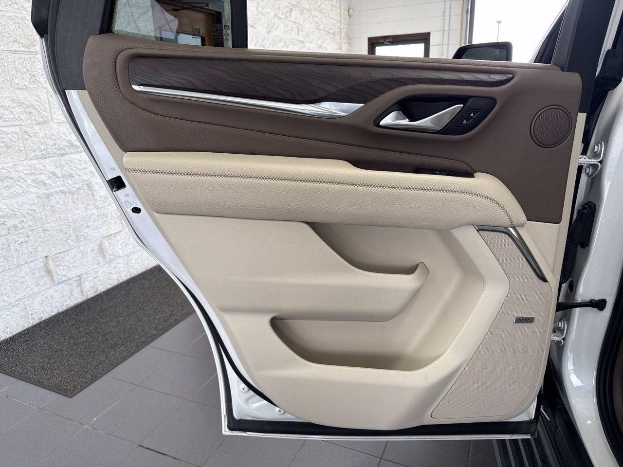 Used 2022 GMC Yukon Denali AWD/4WD image 47