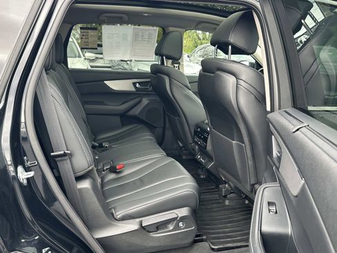 Certified 2024 Acura MDX SH-AWD w/ Technology Package image 15