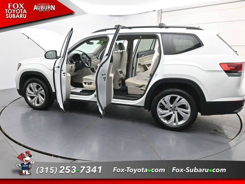 Used 2021 Volkswagen Atlas SE w/ Panoramic Sunroof Package AWD/4WD image 44