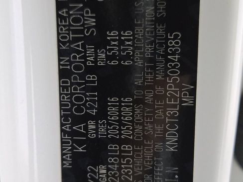 Used 2023 Kia Niro SX image 23