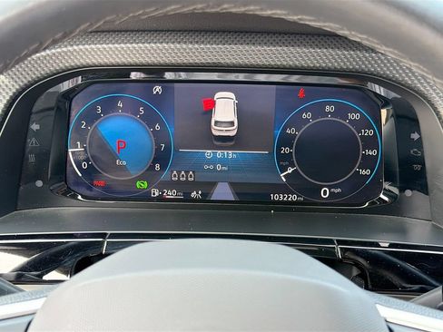 Used 2024 Volkswagen Atlas Cross Sport SEL Premium R-Line AWD/4WD image 40