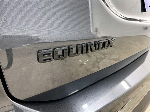 Used 2023 Chevrolet Equinox RS w/ RS Leather Package image 8