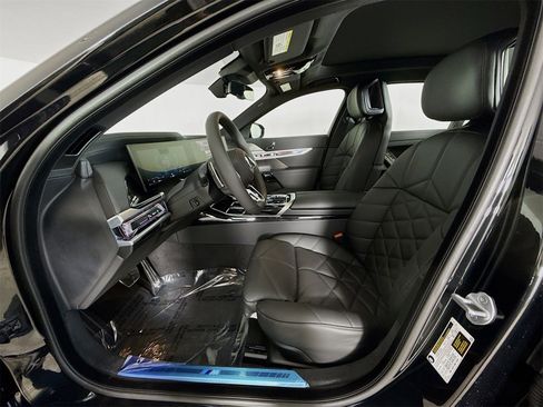 New 2026 BMW 740i image 22