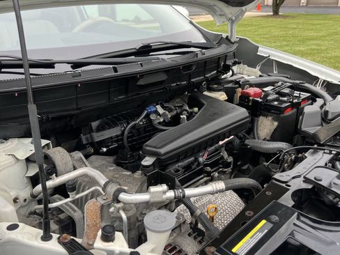 Used 2015 Nissan Rogue SL w/ SL Premium Package image 34