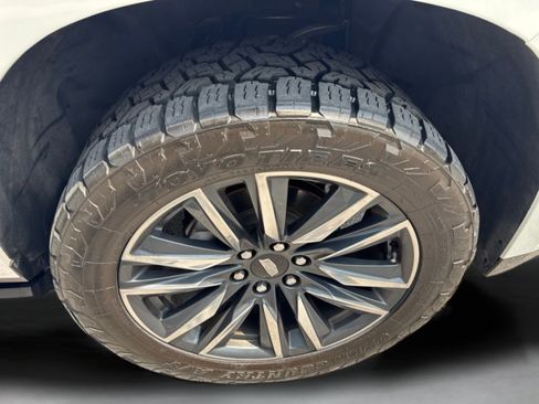 Used 2023 Cadillac Escalade Sport Platinum AWD/4WD image 44