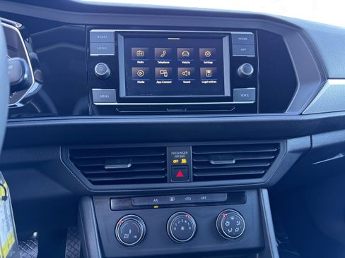 Certified 2021 Volkswagen Jetta S w/ Driver Assistance Package image 24