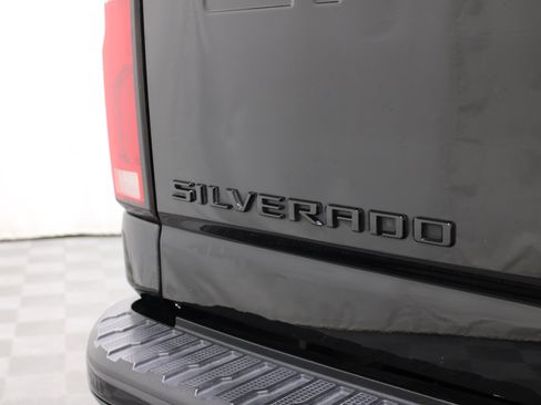Used 2024 Chevrolet Silverado 2500 High Country w/ High Country Premium Package AWD/4WD image 27