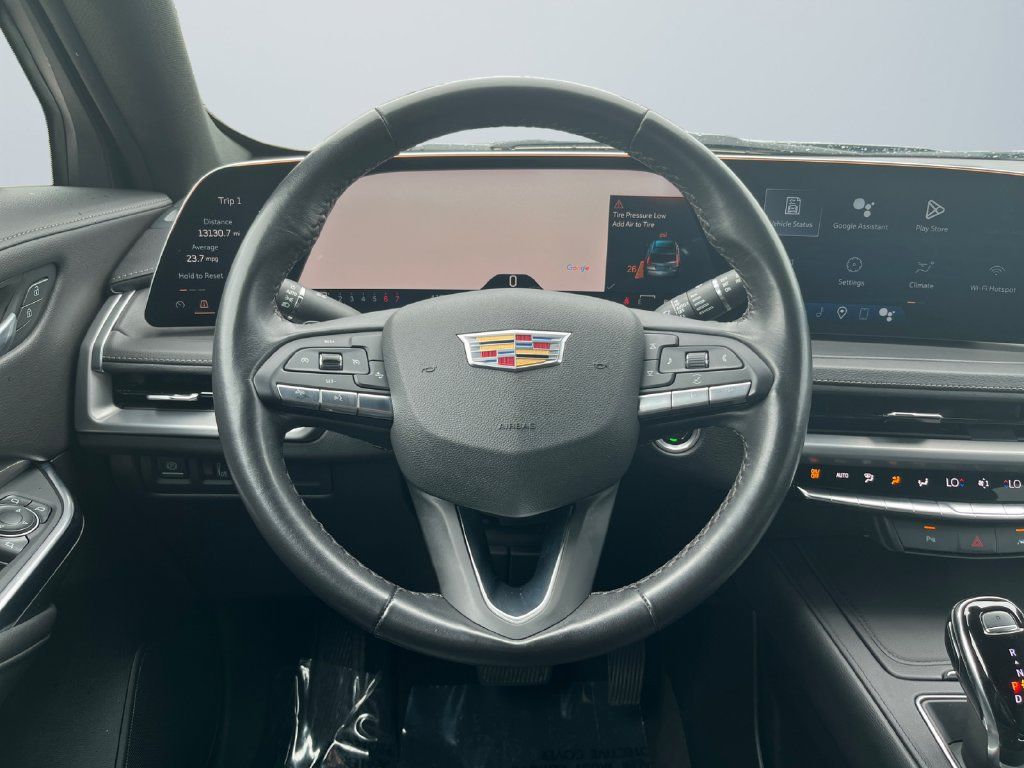 Used 2025 Cadillac XT4 Premium Luxury AWD/4WD image 12