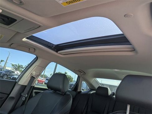 Used 2025 Honda Accord Touring image 22