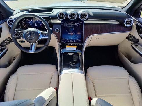 New 2026 Mercedes-Benz GLC 300 image 10
