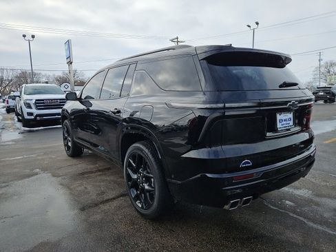 Certified 2024 Chevrolet Traverse RS w/ LPO, Floor Liner Package image 7