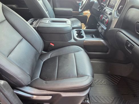 Used 2021 Chevrolet Silverado 1500 RST AWD/4WD image 32