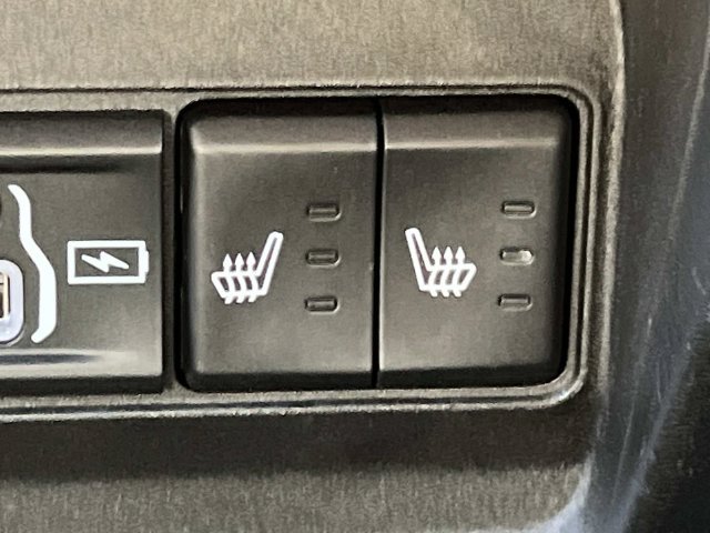 Used 2022 Jeep Grand Cherokee Overland AWD/4WD image 20