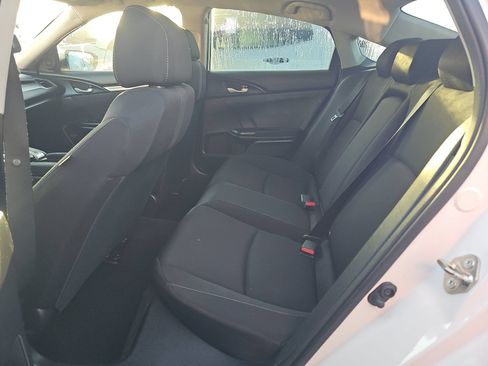 Used 2018 Honda Civic EX image 11