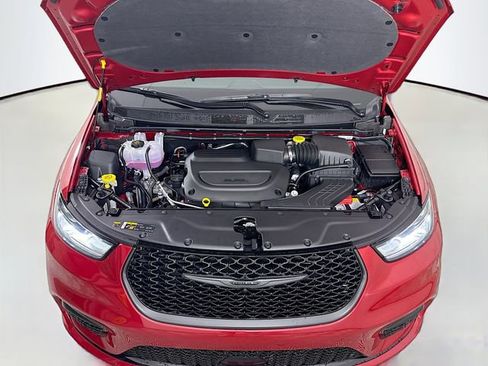 New 2026 Chrysler Pacifica Select FWD image 28