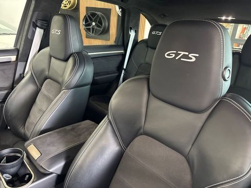 Used 2016 Porsche Cayenne GTS AWD/4WD image 37