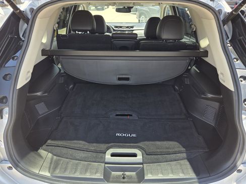 Used 2019 Nissan Rogue SL FWD image 9