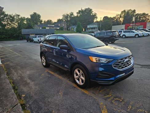 Used 2020 Ford Edge SE AWD/4WD image 4