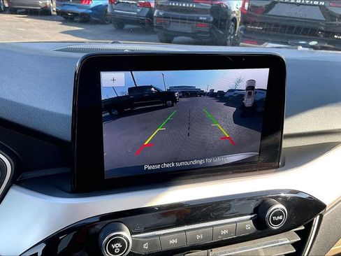 Used 2022 Ford Escape SEL w/ Technology Package image 17