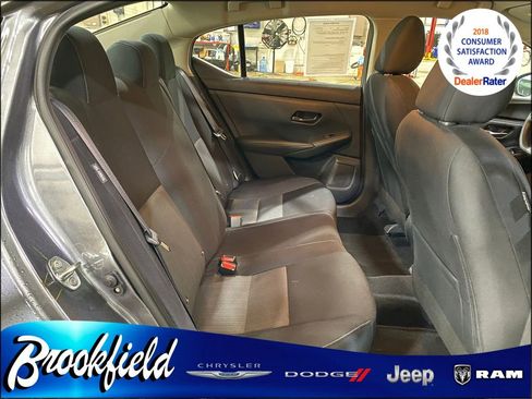 Used 2025 Nissan Sentra SV FWD image 18