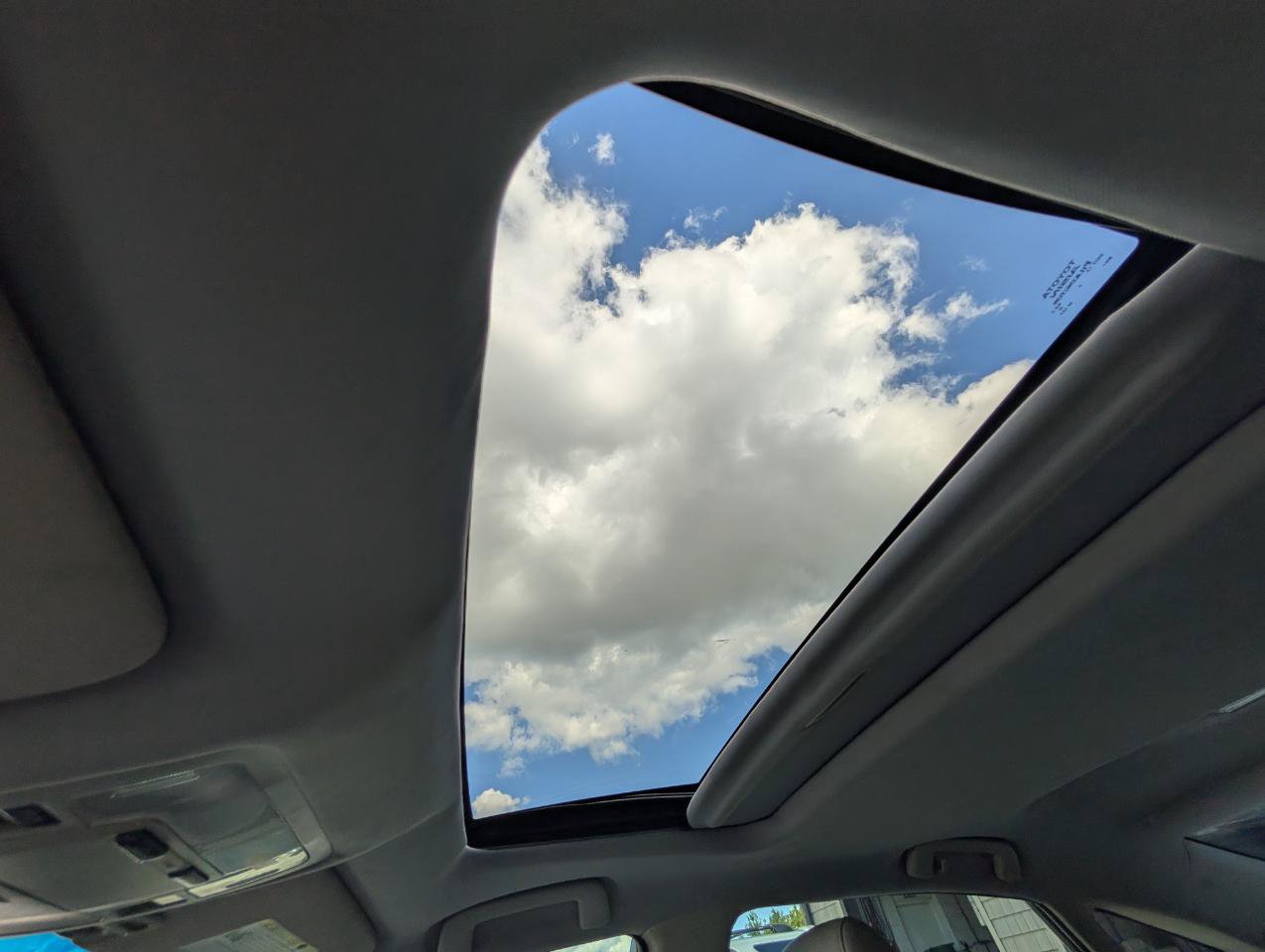 Used 2014 Toyota Avalon XLE Premium FWD image 20