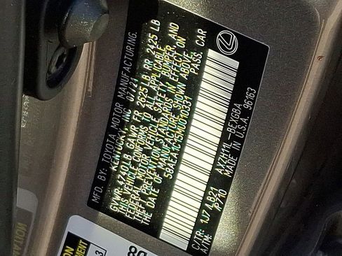 Used 2021 Lexus ES 300h w/ Accessory Package 2 image 28