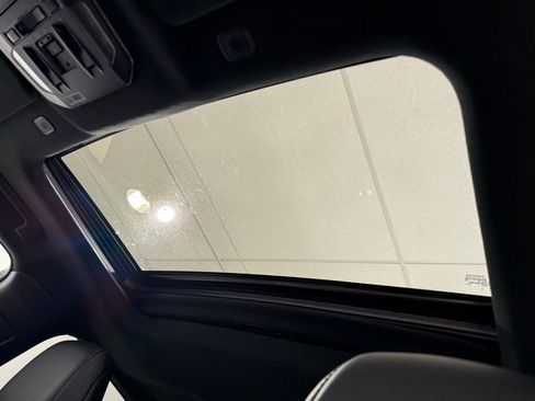 Certified 2024 Toyota Highlander XSE AWD/4WD image 18