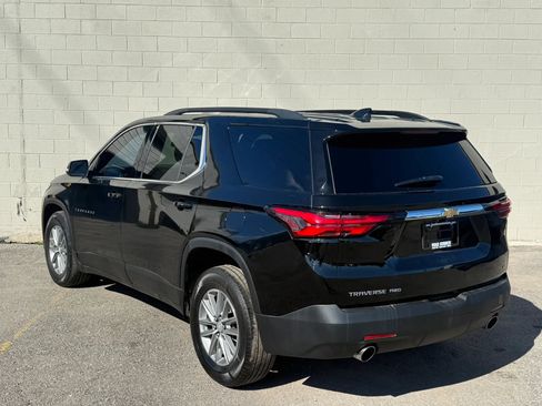 Used 2023 Chevrolet Traverse LT AWD/4WD image 7