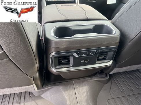 Used 2026 GMC Sierra 2500 Denali w/ Denali Reserve Package image 27