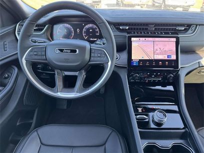 New 2025 Jeep Grand Cherokee Limited w/ Luxury Tech Group II