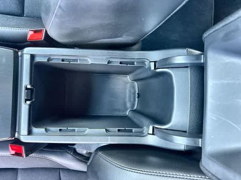 Used 2025 Honda Civic Sport image 27