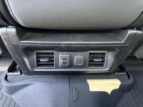 Used 2022 Chevrolet Silverado 2500 LT w/ All Star Edition AWD/4WD image 29
