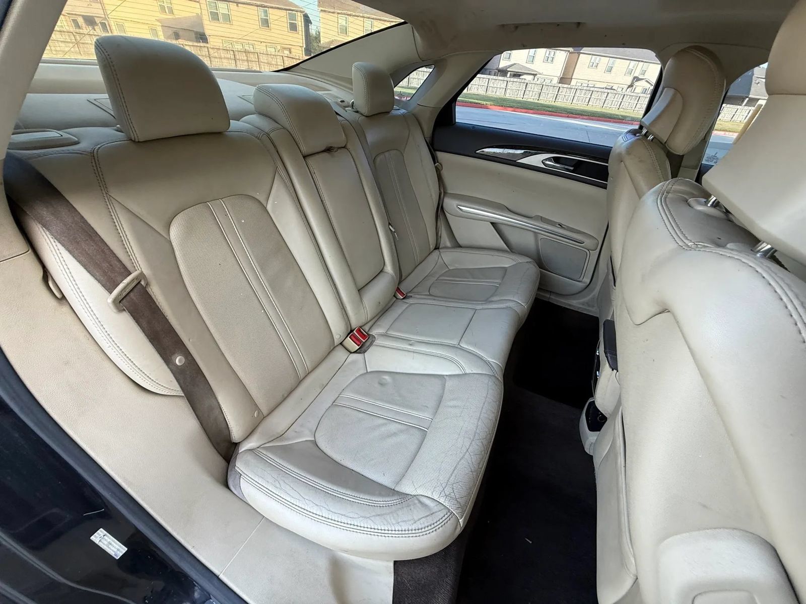 Used 2013 Lincoln MKZ FWD image 16