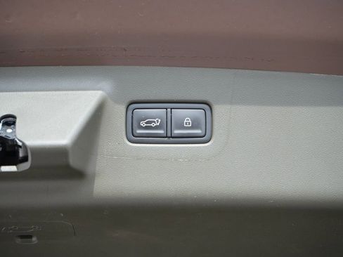 Certified 2025 Hyundai Santa Fe Calligraphy AWD/4WD image 11