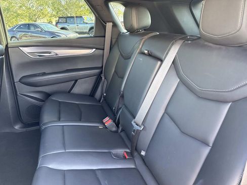 Certified 2023 Cadillac XT5 Luxury image 14