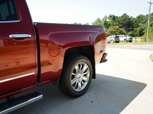 Used 2018 Chevrolet Silverado 1500 High Country AWD/4WD image 24