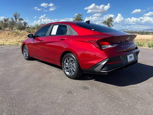 Certified 2024 Hyundai Elantra SEL FWD image 7