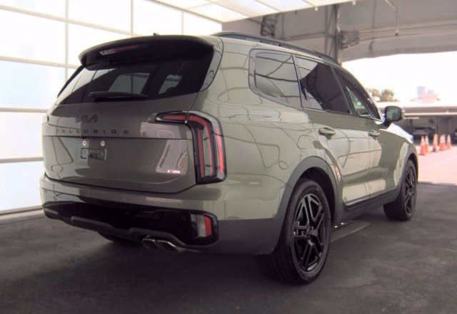 Certified 2025 Kia Telluride SX Prestige X-Line AWD/4WD image 4