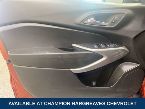 Used 2024 Chevrolet Trax RS w/ Driver Confidence Package FWD image 30
