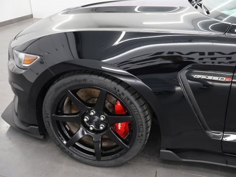 Used 2016 Ford Mustang Shelby GT350R w/ GT350R Equipment Group 920A image 40