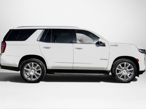 Used 2021 Chevrolet Tahoe High Country AWD/4WD image 5