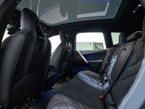 Used 2023 BMW iX xDrive50 w/ Ultimate Package 2 image 33