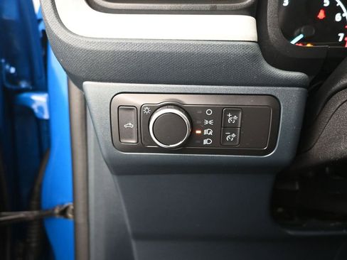 Used 2022 Ford Maverick XLT image 11