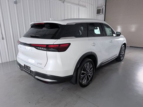 New 2027 INFINITI QX60 Luxe w/ Cargo Package FWD image 5