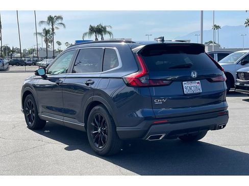 Used 2023 Honda CR-V Sport image 3