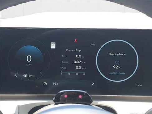 New 2025 Hyundai Tucson Limited image 11